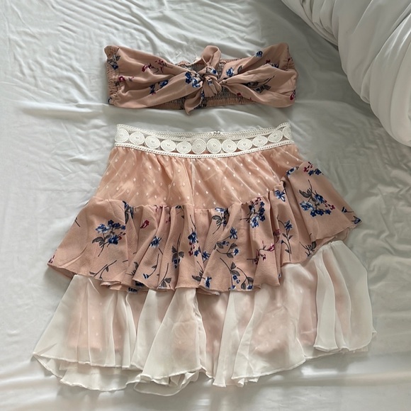 Showpo. Other - Showpo Pink Floral Bandeau Top and Skirt Set